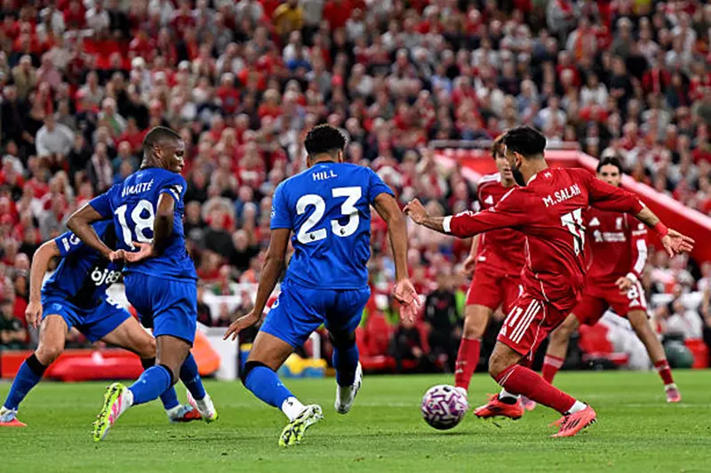 هدف محمد صلاح نجم ليفربول ضد بورنموث